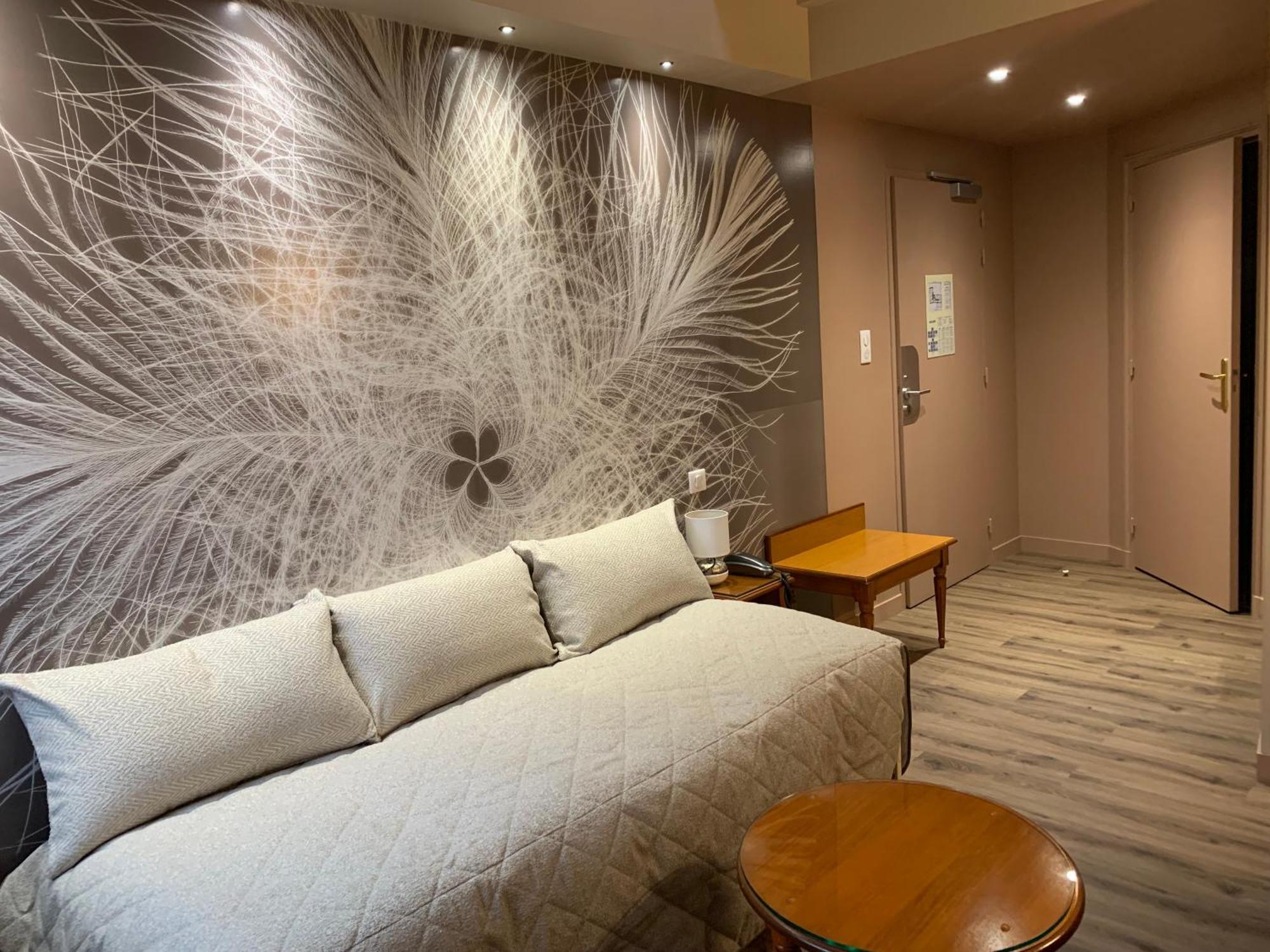 Logis Hotel Restaurant Le Moulin De La Coudre Venoy エクステリア 写真