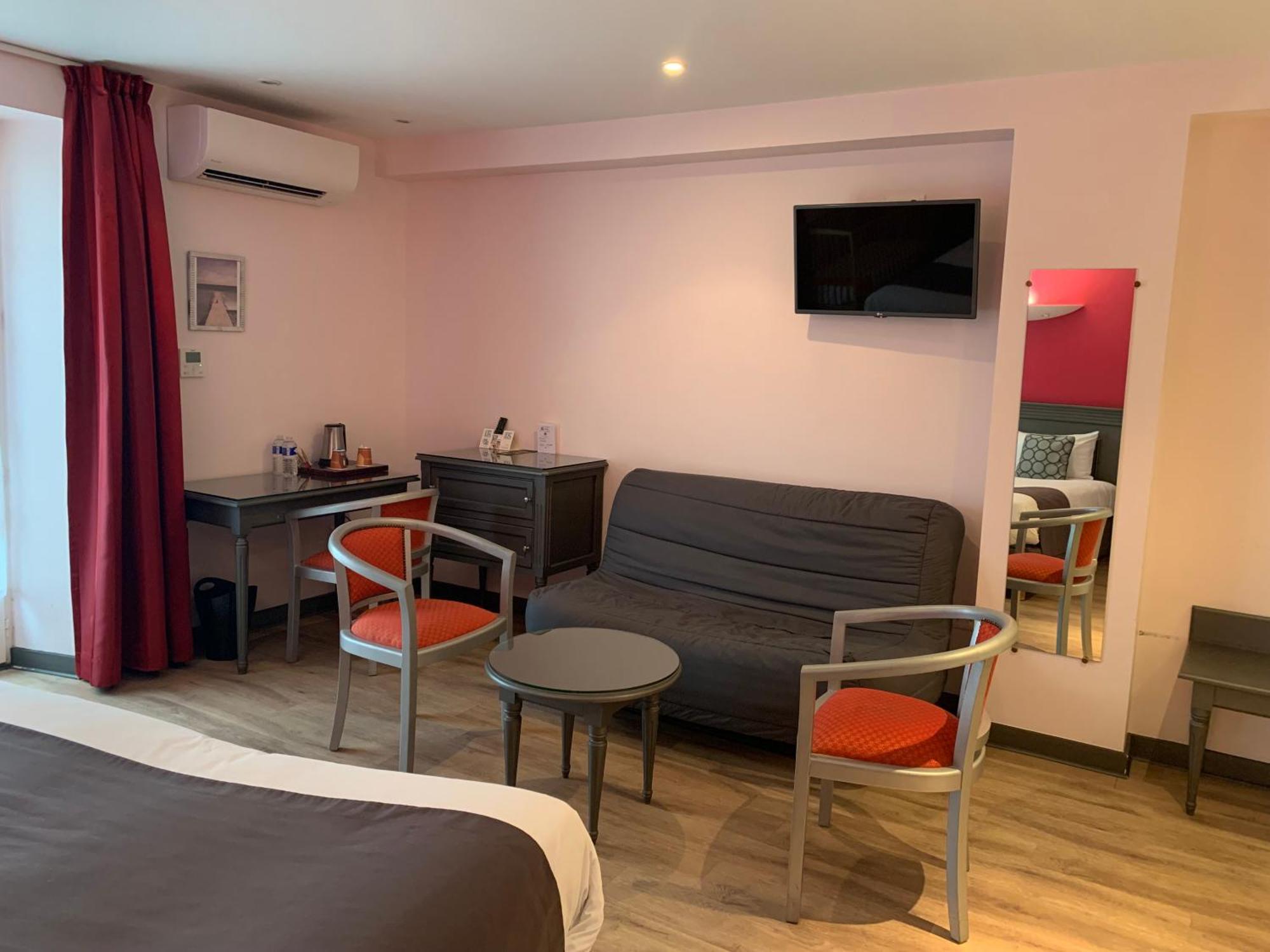 Logis Hotel Restaurant Le Moulin De La Coudre Venoy エクステリア 写真