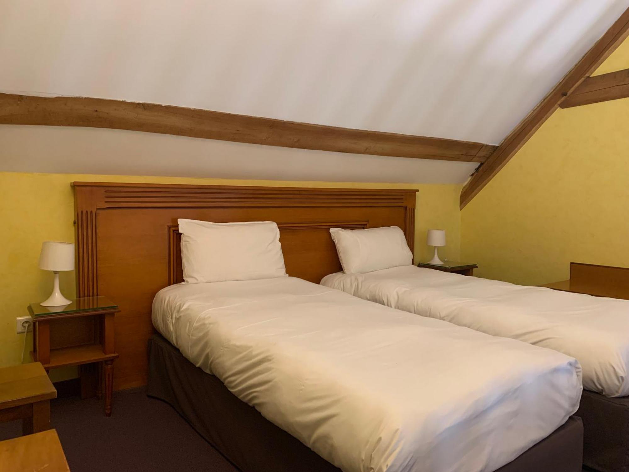 Logis Hotel Restaurant Le Moulin De La Coudre Venoy エクステリア 写真