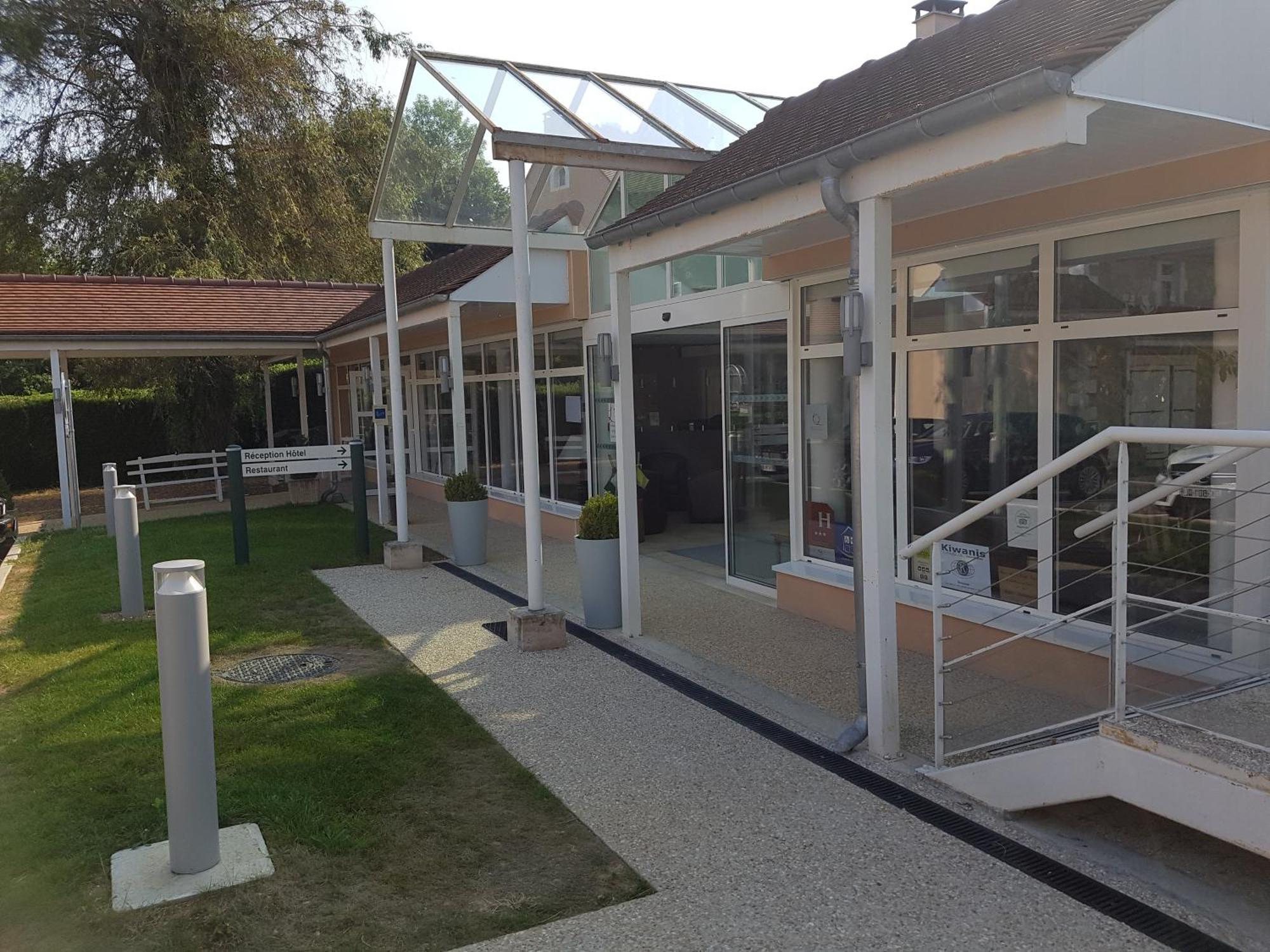 Logis Hotel Restaurant Le Moulin De La Coudre Venoy エクステリア 写真