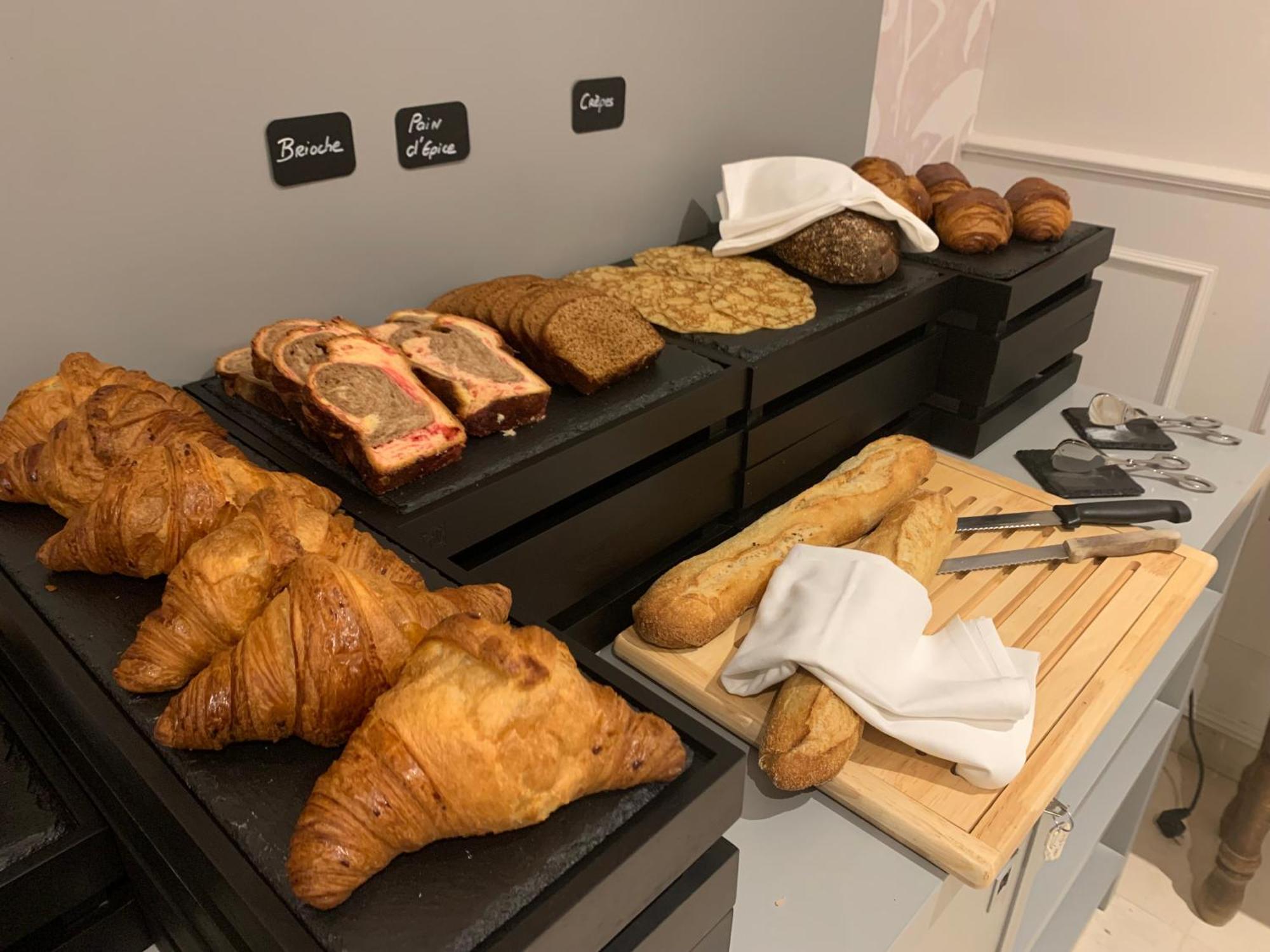 Logis Hotel Restaurant Le Moulin De La Coudre Venoy エクステリア 写真